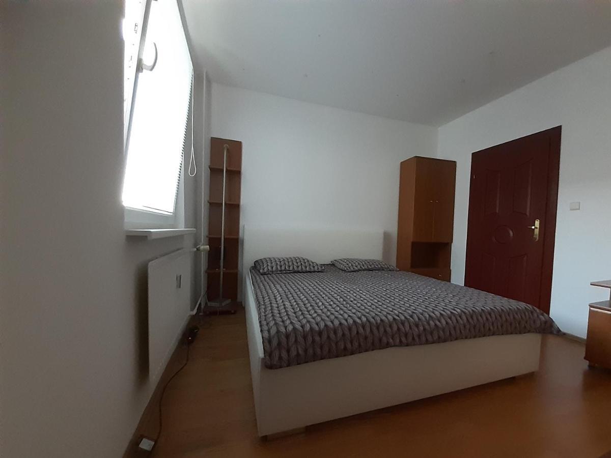 Apartman Family Poprad Buitenkant foto